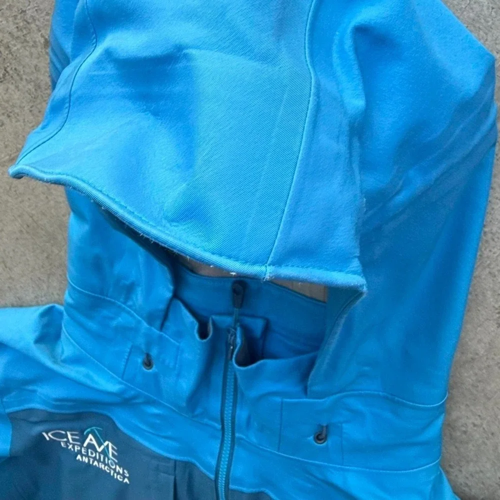 Mountain Hardwear Straight Chuter Waterproof Shell Dry.Q Zip Up Ski Jacket